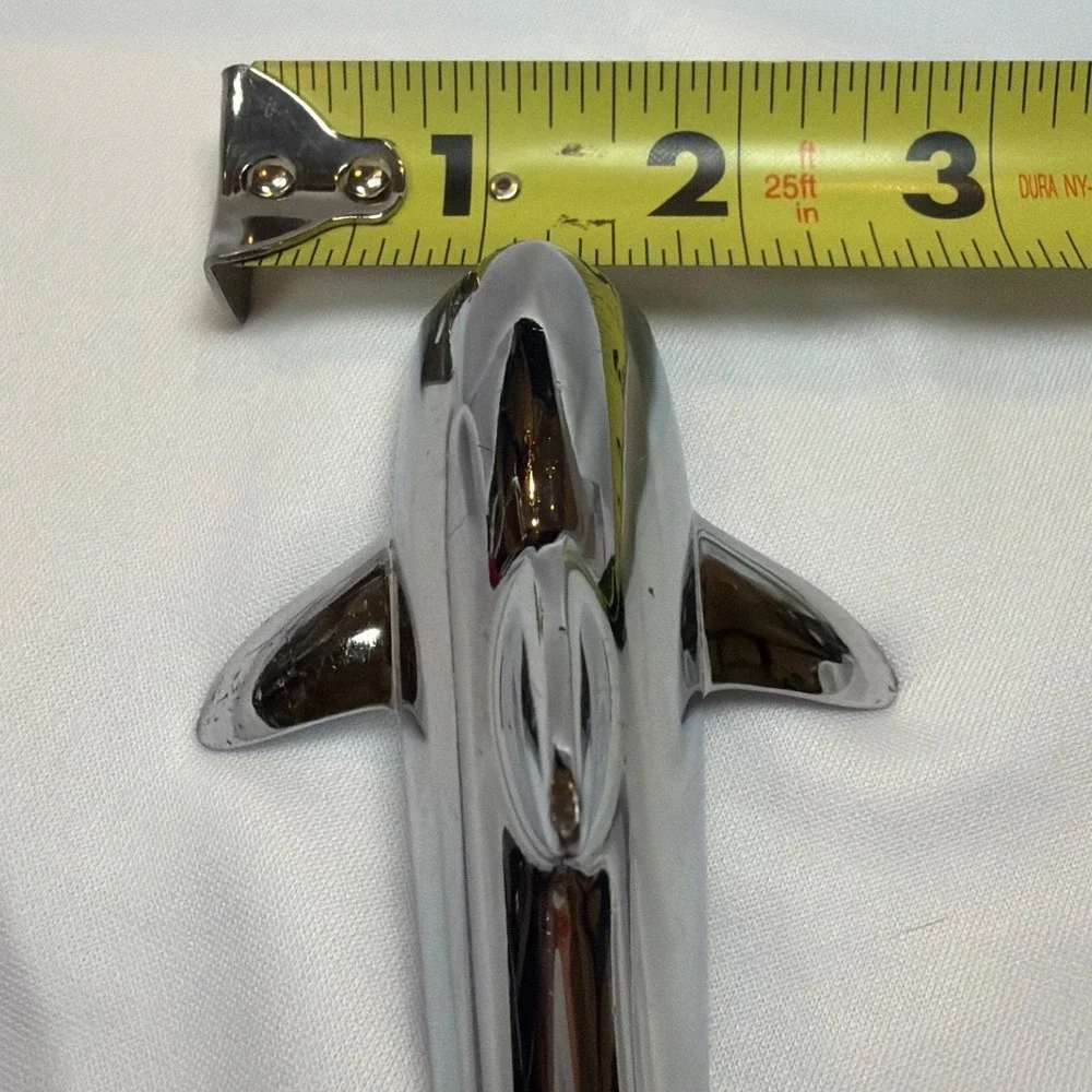 Umbra Chrome Shark Bottle Opener‎ Silver Metal Mirror Finish Modern Barware 5.5